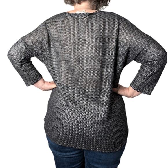 Two by VINCE CAMUTO black silver metallic Open Weave Hi Lo Sweater Futuristic - Picture 5 of 10